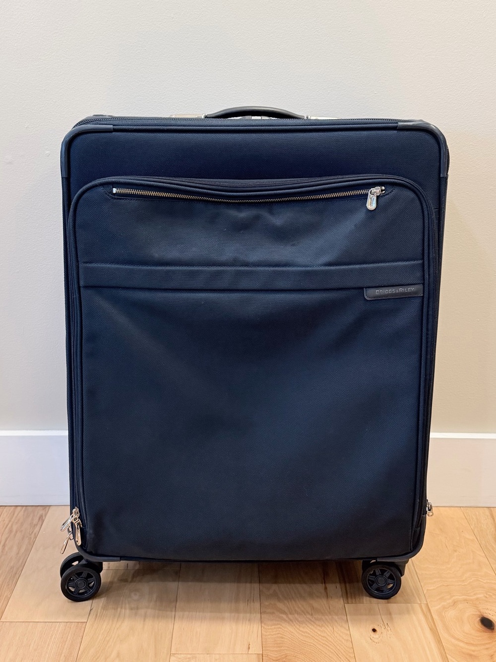 Briggs & Riley Baseline Transcend Large Expandable Spinner Checked Suitcase